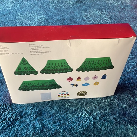 Creatology felt Christmas tree craft kit - Picture 6 of 12